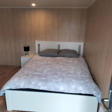 Duplex Atypique En Bois Entre Ville Et Verdures La Chapelle-Saint-Mesmin Exteriér fotografie